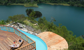 Morning Game Drive with bush breakfast & Afternoon Boat Cruise